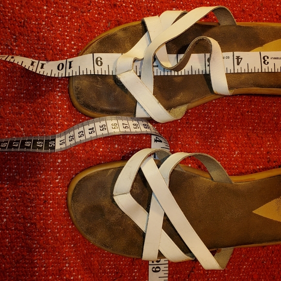 Vintage 1980s LeatherCraft Premier Collection Leather Thongs - Picture 11 of 11